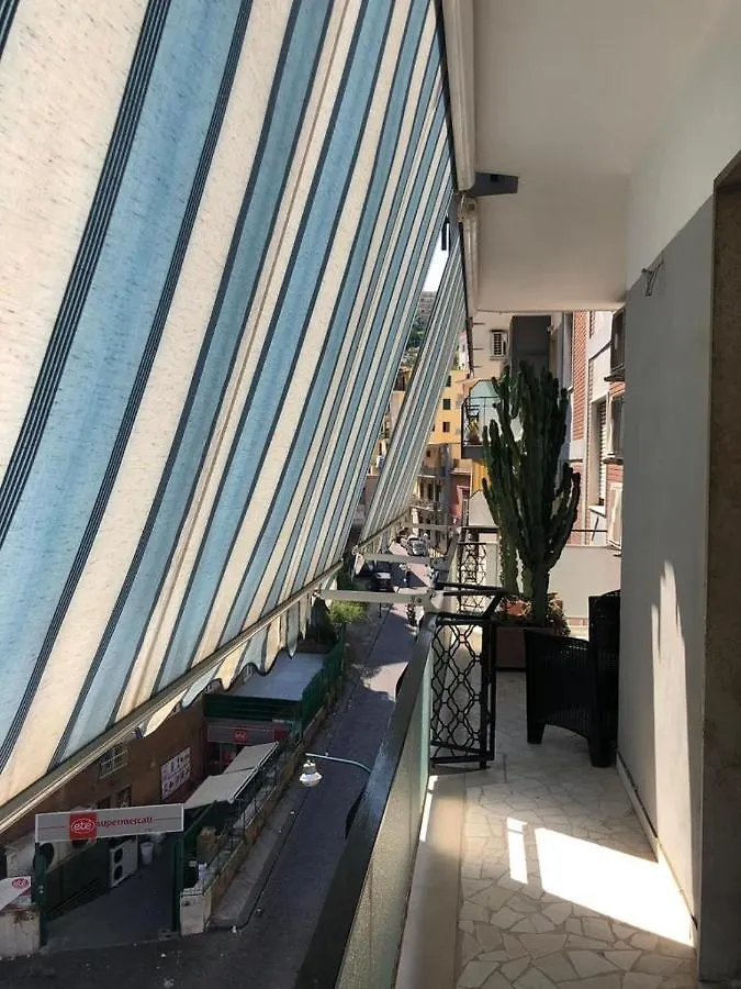 Super Elegante Napoli Centro Con Posto Auto E Wifi Veloce Apartment